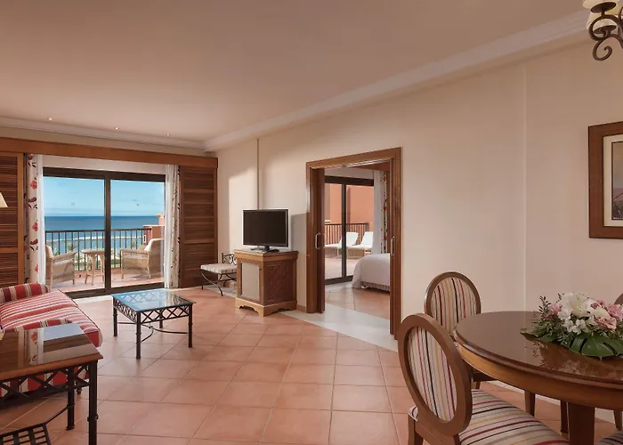 מלון Sheraton Fuerteventura Golf & 5*